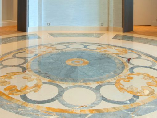 Apartment entrance in marble marquetry